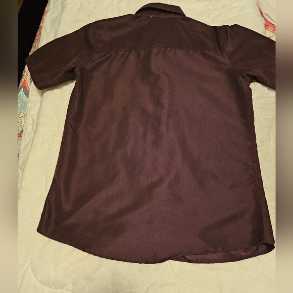 Boys Craft+flow Plum Button Up Shirt, Size 10-12 - Picture 3 of 8
